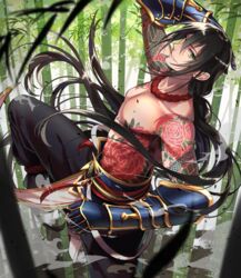  1boy arm_up armor bamboo bamboo_forest black_hair black_pants collarbone fate/grand_order fate_(series) fighting_stance floating_hair forest gauntlets green_eyes leg_up long_hair looking_at_viewer male_focus nature noes outdoors pants parted_lips pectorals smile solo standing standing_on_one_leg steam tattoo topless_male white_footwear wind yan_qing_(fate) 