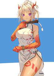  absurdres arknights bare_shoulders bead_bracelet beads blue_background bracelet breasts china_dress chinese_clothes commentary_request cowboy_shot dress female hand_up highres holding horns jewelry looking_at_viewer medium_breasts nian_(arknights) nian_(unfettered_freedom)_(arknights) official_alternate_costume pointy_ears purple_eyes short_hair side_slit sleeveless sleeveless_dress smile solo soranoki standing thighs two-tone_background white_background white_dress white_hair 