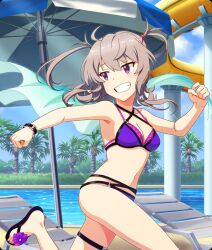  ahoge armpit_crease belt bikini black_belt black_sandals blue_sky breasts brown_hair chair cleavage cloud collarbone day dot_nose female flip-flops flower foot_out_of_frame footwear_flower game_cg grin hair_ornament hair_tie holding holding_towel layered_bikini looking_back lounge_chair navel o-ring o-ring_bikini official_art palm_tree pink_bikini pool poolside purple_bikini purple_eyes purple_flower running sandals shichinosato_kofuki sidelocks skull_hair_ornament sky small_breasts smile solo sparkle swimsuit third-party_source toji_no_miko toji_no_miko:_kizamishi_issen_no_tomoshibi towel tree twintails water_slide waterpark wrist_belt 