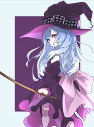  absurdres back_bow bad_id bad_pixiv_id blue_hair bow commentary crescent eyes_visible_through_hair female from_behind hat hat_belt highres holding jipponwazaari light_blue_hair long_hair long_sleeves looking_back original pink_bow purple_eyes solo witch witch_hat 