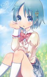  blue_eyes blue_hair cloud commentary_request day female flower fortissimo grass hair_ornament hairclip mahou_shoujo_madoka_magica mahou_shoujo_madoka_magica_(anime) mahou_shoujo_madoka_magica_movie_1_&amp;_2 miki_sayaka mitakihara_school_uniform musical_note musical_note_hair_ornament outdoors ro_(igris-geo) school_uniform sitting sky solo 