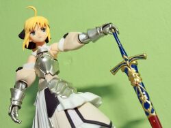  1024x768 fate/stay_night fate_(series) figma figure night photo saber 