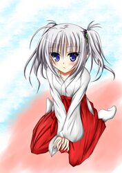  blue_eyes commentary_request female grey_hair japanese_clothes long_hair miko pointy_ears primula shuffle! sitting socks solo t_(dyuhuhudyukusi) twintails wariza 