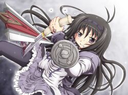  akemi_homura akemi_homura_(magical_girl) battle black_hair black_pantyhose blood clenched_teeth commentary_request female highres injury katana long_hair magical_girl mahou_shoujo_madoka_magica mahou_shoujo_madoka_magica_(anime) pantyhose photoshop_(medium) polearm purple_eyes sakuraebi_chima shirasaya solo soul_gem spear sword teeth weapon 