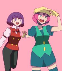  2girls black_pants blue_dress blue_eyes bow bowtie cabernet_(pokemon) choker dress female gloves green_eyes hat langley_(pokemon) multiple_girls pants pink_background pink_hair pokemon pokemon_(anime) purple_hair shirt simple_background sleeve_garter thighhighs vest white_shirt 