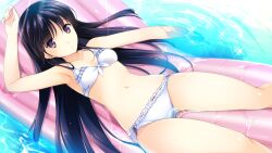  bikini black_hair bow bow_bikini female frilled_bikini frills game_cg habane_kotori highres inflatable_raft kono_oozora_ni_tsubasa_wo_hirogete long_hair looking_at_viewer lying navel on_back purple_eyes shiny_skin solo swimsuit water wet white_bikini yashima_takahiro 