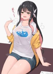  88942731ne black_hair breasts cowboy_shot female grey_shorts hairband hand_fan highres jacket kantai_collection large_breasts long_hair multicolored_hair naganami_(kancolle) naganami_kai_ni_(kancolle) official_alternate_costume one-hour_drawing_challenge pink_hair revision shirt shorts simple_background sitting solo t-shirt two-tone_hair white_background white_hairband white_shirt yellow_jacket 