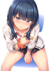  &lt;o&gt;_&lt;o&gt; black_hair black_skirt blue_eyes blush bow bowtie cardigan closed_mouth commentary_request contllenge embarrassed female from_above gridman_universe highres long_hair long_sleeves looking_at_viewer microskirt orange_scrunchie pleated_skirt red_bow red_bowtie school_uniform scrunchie shirt simple_background sitting skirt solo ssss.gridman sweat takarada_rikka thighs wavy_mouth white_background white_cardigan white_shirt wrist_scrunchie 