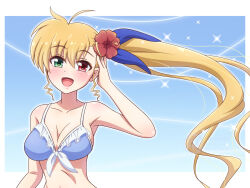  ahoge bikini blonde_hair blue_background blue_bikini breasts cleavage commentary female flower frilled_bikini frills front-tie_bikini_top front-tie_top green_eyes hair_flower hair_ornament heterochromia highres long_hair lyrical_nanoha mahou_shoujo_lyrical_nanoha_vivid medium_breasts red_eyes side_ponytail smile solo sparkle_background swimsuit vivio yosuzu 