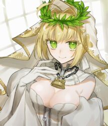  absurdres ageharuuu ahoge bare_shoulders blonde_hair blush breasts chains cleavage detached_collar detached_sleeves elbow_gloves fate/extra fate/extra_ccc fate/grand_order fate_(series) female flower_wreath gloves green_eyes hair_between_eyes hair_intakes head_wreath highres large_breasts leotard lock long_hair looking_at_viewer nero_claudius_(bride)_(fate) nero_claudius_(bride)_(second_ascension)_(fate) nero_claudius_(fate) padlock puffy_sleeves smile solo veil white_gloves white_leotard wide_sleeves zipper zipper_pull_tab 