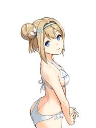  bikini blue_eyes blue_hairband breasts commentary female frilled_bikini frills girls&#039;_frontline hair_bun hair_intakes hair_ornament hairband highres light_brown_hair medium_breasts shin_(shincrz) single_side_bun snowflake_hair_ornament solo suomi_(girls&#039;_frontline) suomi_(midsummer_pixie)_(girls&#039;_frontline) swimsuit white_bikini 