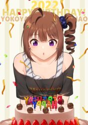  ahoge blowing blue_scrunchie brown_hair character_name commentary confetti dated drill_hair english_text female grey_shirt hair_ornament hair_scrunchie happy_birthday idolmaster idolmaster_million_live! jewelry kamille_(vcx68) leaning_forward looking_at_viewer medium_hair necklace off-shoulder_shirt off_shoulder open_mouth parted_lips pov print_shirt purple_eyes scrunchie shirt shirt_straps short_sleeves side_drill side_ponytail star_(symbol) star_print streamers t-shirt text_background yokoyama_nao 