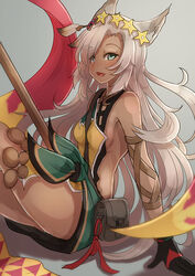  animal_ears arm_support backless_outfit black_gloves breasts cat_ears commentary_request dark-skinned_female dark_skin erune eyebrows female gloves granblue_fantasy green_eyes grey_hair hair_ornament hair_over_one_eye long_hair looking_at_viewer nemone opanchu_(hakusen) open_mouth sarong sideboob simple_background sitting small_breasts solo thighs 