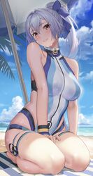  bare_shoulders beach beach_umbrella between_legs blue_one-piece_swimsuit breasts commentary day dripping fate/grand_order fate_(series) female hair_ribbon halterneck hand_between_legs highres kneeling large_breasts looking_at_viewer naruse_(0819) navel official_alternate_costume one-piece_swimsuit outdoors ponytail red_eyes ribbon skin_tight skindentation smile solo sweat sweatdrop swimsuit symbol-only_commentary thick_thighs thigh_strap thighs tomoe_gozen_(fate) tomoe_gozen_(swimsuit_saber)_(fate) tomoe_gozen_(swimsuit_saber)_(first_ascension)_(fate) umbrella white_hair 