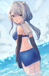  artist_name black_gloves blue_skirt cowboy_shot crop_top day elbow_gloves female gloves grey_eyes grey_hair hair_between_eyes hair_ornament i-201_(kancolle) kantai_collection long_hair looking_at_viewer looking_back open_mouth outdoors signature skirt smile solo water wss_(nicoseiga19993411) x_hair_ornament 