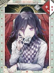  1boy black_hair card card_in_mouth character_print checkered_clothes checkered_scarf commentary_request curtains danganronpa_(series) danganronpa_v3:_killing_harmony goto_(sep) grey_background hair_between_eyes hand_up happy_birthday highres holding holding_card jacket long_sleeves looking_at_viewer male_focus monokuma mouth_hold oerba_yun_fang oma_kokichi playing_card purple_eyes purple_hair scarf short_hair smile solo sparkle upper_body white_jacket 