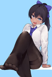  arm_support black_hair black_pantyhose blue_background blue_bow blue_eyes blue_necktie bow collared_shirt commentary crossed_legs english_commentary feet female hairbow highres leg_up long_hair long_sleeves looking_at_viewer necktie no_shoes okpriko open_mouth original pantyhose ponytail school_uniform shirt simple_background sitting smile solo thai_girl_(okpriko) thai_school_uniform thighband_pantyhose toes white_shirt wing_collar 