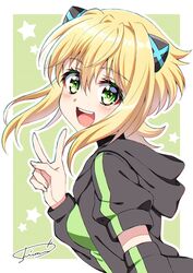  akatsuki_kirika akatsuki_kirika_(another) artist_name black_hoodie blonde_hair commentary detached_sleeves female from_side green_eyes hair_ornament highres hood hood_down hoodie looking_at_viewer medium_hair open_mouth outline senki_zesshou_symphogear senki_zesshou_symphogear_xd_unlimited short_hair short_sleeves signature smile solo starry_background upper_body v white_outline yuuheisyoujyo 