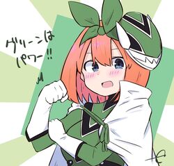  :d blue_eyes blush bodysuit bras_d&#039;honneur cape commentary_request elbow_gloves eyebrows_hidden_by_hair female gloves go-toubun_no_hanayome green_bodysuit green_ribbons hair_between_eyes hair_ribbon hand_up kujou_karasuma long_sleeves looking_at_viewer mask mask_on_head nakano_yotsuba open_mouth ribbon signature smile solo sunburst sunburst_background translated upper_body white_cape white_gloves 