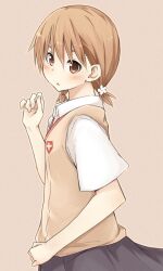  alternate_hairstyle brown_eyes brown_hair commentary_request female misaka_mikoto mukunoki_nanatsu school_uniform solo toaru_kagaku_no_railgun toaru_majutsu_no_index tokiwadai_school_uniform uniform 