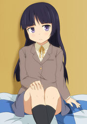  bad_id bad_pixiv_id black_hair female gokou_ruri goro long_hair mole mole_under_eye ore_no_imouto_ga_konna_ni_kawaii_wake_ga_nai purple_eyes school_uniform sitting solo 