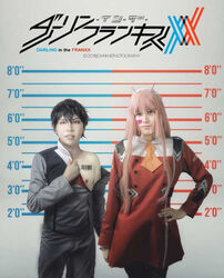  1boy bangs black_hair blue_eyes cosplay couple darling_in_the_franxx female green_eyes hair_ornament hairband hiro_(darling_in_the_franxx) hiro_(darling_in_the_franxx)_(cosplay) horns long_hair oni_horns pink_hair red_horns straight white_hairband zero_two_(darling_in_the_franxx) zero_two_(darling_in_the_franxx)_(cosplay) 