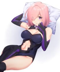  breasts cleavage commentary_request detached_sleeves eyes_visible_through_hair fate/grand_order fate_(series) female hisayaki_kyuu large_breasts mash_kyrielight navel pillow pink_hair purple_eyes short_hair solo thighhighs 