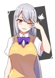  breasts commentary_request female grey_hair hair_ornament hairclip hand_to_head higuchi_kaede large_breasts leaf long_hair maple_leaf mole mole_under_eye nijisanji one_eye_closed purple_eyes school_uniform shirt short_sleeves sweater_vest virtual_youtuber yagara_(kishimen_f) 