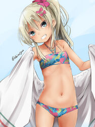  akino_shuu bandeau bikini blonde_hair blush bow breasts collarbone commentary_request cowboy_shot female grecale_(kancolle) grecale_(swimsuit_mode)_(kancolle) green_eyes grin hair_between_eyes hairbow halterneck jewelry kantai_collection long_hair looking_at_viewer multicolored_bandeau navel necklace official_alternate_costume pink_bow small_breasts smile solo swimsuit twitter_username 