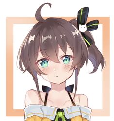  ahoge bare_shoulders blue_eyes blush brown_hair collarbone female green_eyes hair_between_eyes hair_ornament hair_ribbon highres hololive looking_at_viewer medium_hair natsuiro_matsuri natsuiro_matsuri_(1st_costume) nono_i831 ribbon side_ponytail simple_background solo virtual_youtuber white_background 