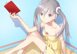  artist_name bare_shoulders blue_background book bow_shorts breasts brown_eyes camisole closed_mouth collarbone commentary dated female from_above grey_hair hair_between_eyes holding holding_book huumoon indoors knees_up light_frown long_hair looking_at_viewer looking_up monogatari_(series) oikura_sodachi on_floor open_book owarimonogatari pajamas pink_background polka_dot polka_dot_camisole polka_dot_pajamas polka_dot_shorts scrunchie shadow shorts signature sitting sleeveless small_breasts solo spaghetti_strap strap_slip twintails white_scrunchie wooden_floor yellow_camisole yellow_shorts 