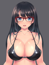  amei_sumeru bikini black_bikini black_hair blue_eyes blush breasts collarbone commentary_request female glasses grey_background highres large_breasts long_hair looking_at_viewer original parted_lips red-framed_eyewear shiny_clothes shiny_skin shiny_swimsuit simple_background skindentation solo swimsuit underboob upper_body 