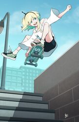  amano_pikamee black_hairband blonde_hair building female green_eyes green_hair hair_between_eyes hairband highres indy_grab lamppost midair multicolored_hair mx._moz off-shoulder_shirt off_shoulder open_mouth sharp_teeth shirt short_hair skateboard skateboarding smile solo stairs teeth two-tone_hair virtual_youtuber voms white_shirt 