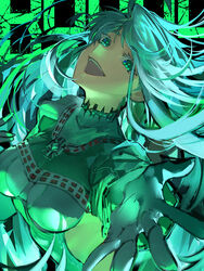  breasts colored_inner_hair cropped_jacket fate/grand_order fate_(series) female flprayer gloves green_eyes green_hair highres jacket kukulkan_(fate) kukulkan_(second_ascension)_(fate) large_breasts leotard long_hair long_sleeves looking_at_viewer multicolored_hair open_mouth outstretched_arm shrug_(clothing) sideless_outfit sidelocks smile solo white_gloves white_hair white_jacket white_leotard 