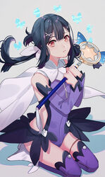  black_hair boots cape commentary_request detached_sleeves fate/kaleid_liner_prisma_illya fate_(series) female floating_hair gina_61324 hair_between_eyes hair_ornament highres holding holding_staff kaleidostick kneeling leotard long_hair long_sleeves looking_at_viewer magical_sapphire miyu_edelfelt parted_lips ponytail purple_footwear purple_leotard purple_sleeves red_eyes solo staff thigh_boots thigh_strap thighhighs white_cape white_footwear x_hair_ornament 