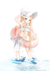  abigail_williams_(fate) abigail_williams_(swimsuit_foreigner)_(fate) abigail_williams_(swimsuit_foreigner)_(third_ascension)_(fate) absurdres arm_up bare_arms bare_legs bare_shoulders barefoot bikini blonde_hair blue_eyes bonnet bow closed_mouth commentary fate/grand_order fate_(series) female forehead hand_on_headwear highres innertube long_hair looking_at_viewer simple_background smile solo standing striped striped_bow swim_ring swimsuit very_long_hair wading water water_drop white_background white_bikini white_bow white_headwear yukaa 