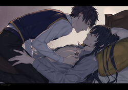  2boys akira_(male)_(mahoutsukai_no_yakusoku) bed black_hair black_pants chest_tattoo eye_contact from_side highres letterboxed long_hair looking_at_another lying mahoutsukai_no_yakusoku male_focus multiple_boys on_back on_bed open_clothes open_shirt oz_(mahoutsukai_no_yakusoku) pants parted_lips pillow ponytail red_eyes shirt sonomi tattoo twitter_username vest white_shirt yaoi 