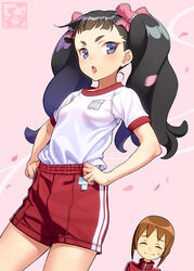  2girls akino_matsuki black_hair blunt_bangs blush breasts brown_hair closed_eyes commentary_request cowboy_shot dutch_angle gym_shirt gym_uniform hands_on_own_hips highres looking_at_viewer multiple_girls open_mouth pairan photoshop_(medium) pink_background red_shorts seki_oriko serious shirt short_bangs short_hair shorts sideless_bangs small_breasts thighs twintails wakaokami_wa_shougakusei wavy_hair white_shirt 