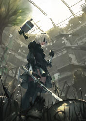  2b_(nier:automata) animal arm_at_side back_cutout bird black_blindfold black_dress black_footwear black_gloves black_hairband black_light black_ribbon black_thighhighs blindfold boots breasts broken cleavage_cutout clothing_cutout commentary_request covered_eyes cowboy_shot cube dated day dress drone duplicate feather-trimmed_sleeves feather_trim female floating from_below from_side gloves grass hair_over_eyes hairband hand_up highres holding holding_sword holding_weapon juliet_sleeves katana lips long_sleeves machinery medium_breasts nier:automata nier_(series) no_mole nose parted_lips pixel-perfect_duplicate pod_(nier:automata) post-apocalypse puffy_sleeves red_lips ribbon robot ruins short_hair side_slit signature solo sword tassel thigh_boots thighhighs tree turtleneck vambraces weapon white_hair 