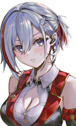  asymmetrical_sidelocks atiarta7 blush breasts cleavage closed_mouth earphones female grey_hair hair_between_eyes hashtag-only_commentary highres honkai:_star_rail honkai_(series) medium_breasts multicolored_hair purple_eyes red_hair short_hair sideways_glance simple_background solo streaked_hair sweat topaz_(honkai:_star_rail) twitter_username two-tone_hair upper_body white_background 