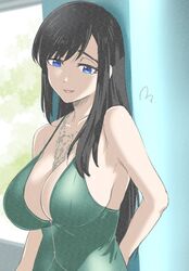  arm_behind_back armpits bare_shoulders black_hair blue_eyes breasts burn_the_witch cleavage dress eyebrows eyelashes female green_dress half-closed_eyes highres jewelry large_breasts long_hair looking_at_viewer mitsugu necklace niihashi_noel open_mouth shadow solo standing swept_bangs 