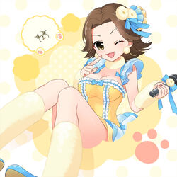  ;d akky_(idolmaster) arm_warmers blue_footwear blue_ribbon breasts brown_eyes brown_hair canine cleavage dress feet_out_of_frame female frills hair_ornament hair_ribbon holding holding_microphone idolmaster idolmaster_cinderella_girls microphone mole mole_on_breast ohta_yuu one_eye_closed open_mouth pointing pointing_at_self ribbon rio_(usagiya) short_hair simple_background sitting smile solo thighs white_legwear yellow_dress 