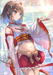  blush brown_hair clothing_cutout eyelashes female gohei green_eyes highres hololive japanese_clothes kimono long_sleeves multicolored_hair natsuiro_matsuri navel open_mouth outstretched_arm red_skirt short_hair shoulder_cutout skirt solo streaked_hair virtual_youtuber wide_sleeves xyunx 