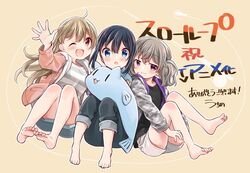  3girls :o ;d ahoge announcement_celebration bare_legs barefoot black_pants blue_eyes blue_hair blush camouflage camouflage_hoodie casual closed_mouth commentary_request copyright_name denim denim_shorts feet full_body grey_hair highres hood hoodie light_brown_hair long_hair looking_at_viewer minagi_hiyori minagi_koharu multiple_girls official_art one_eye_closed open_clothes open_hoodie open_mouth pants pants_rolled_up pink_hoodie purple_eyes red_eyes sea_nyan shirt short_hair shorts sidelocks signature simple_background sitting slow_loop smile step-siblings striped_clothes striped_shirt stuffed_animal stuffed_fish stuffed_toy thank_you translation_request twintails two_side_up uchino_maiko yellow_background yoshinaga_koi 