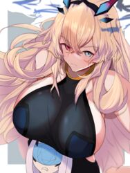  2girls absurdres bare_shoulders barghest_(fate) black_dress blonde_hair blue_eyes breasts chibi clenched_teeth dress fate/grand_order fate_(series) heterochromia highres horns kawa_mura large_breasts long_hair looking_at_viewer mask melusine_(fate) multiple_girls red_eyes sideboob teeth white_hair 