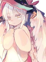  1other bad_id bad_twitter_id check_commentary commentary commentary_request furry hands_up hat highres horizontal_pupils horns looking_at_viewer made_in_abyss nanachi_(made_in_abyss) other_focus parted_lips red_pupils satsuki_(miicat) short_hair_with_long_locks simple_background solo topless upper_body whiskers white_background yellow_eyes 