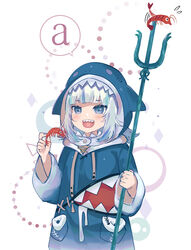  a_(phrase) animal_hood blue_eyes blunt_bangs commentary english_commentary female gawr_gura gawr_gura_(1st_costume) grey_hair highres hololive hololive_english hood hoodie open_mouth polearm sagta_panggang shark_hood sharp_teeth shrimp smile solo teeth trident virtual_youtuber weapon 