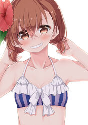  brown_eyes brown_hair commentary_request female flower hair_flower hair_ornament misaka_mikoto mukunoki_nanatsu solo swimsuit toaru_kagaku_no_railgun toaru_majutsu_no_index upper_body 