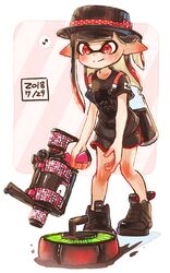  .52_gal_(splatoon) bad_id bad_twitter_id black_footwear black_hair black_hat black_shirt black_shorts blunt_bangs closed_mouth commentary curling_bomb_(splatoon) dated diagonal_stripes dolphin_shorts eighth_note female gradient_hair harutarou_(orion_3boshi) hat hat_ribbon highres holding holding_weapon ink_tank_(splatoon) inkling inkling_girl inkling_player_character leaning_forward multicolored_hair musical_note outside_border paint_splatter pink_background pointy_ears print_shirt red_hair ribbon shirt short_shorts shorts smile snake solo sparkle splatoon_(series) splatoon_2 spoken_musical_note standing striped striped_background t-shirt tentacle_hair weapon 