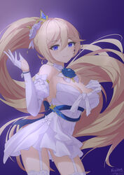  absurdres bare_shoulders bianka_durandal_ataegina bianka_durandal_ataegina_(dea_anchora) blonde_hair blue_background blue_eyes breasts chinese_commentary cleavage closed_mouth commentary diaoyidimaomao dress female flower gloves hair_between_eyes hair_flower hair_ornament highres honkai_(series) honkai_impact_3rd long_hair looking_at_viewer rose sleeveless sleeveless_dress smile solo thighhighs wedding_dress white_dress white_flower white_gloves white_rose white_sleeves white_thighhighs 